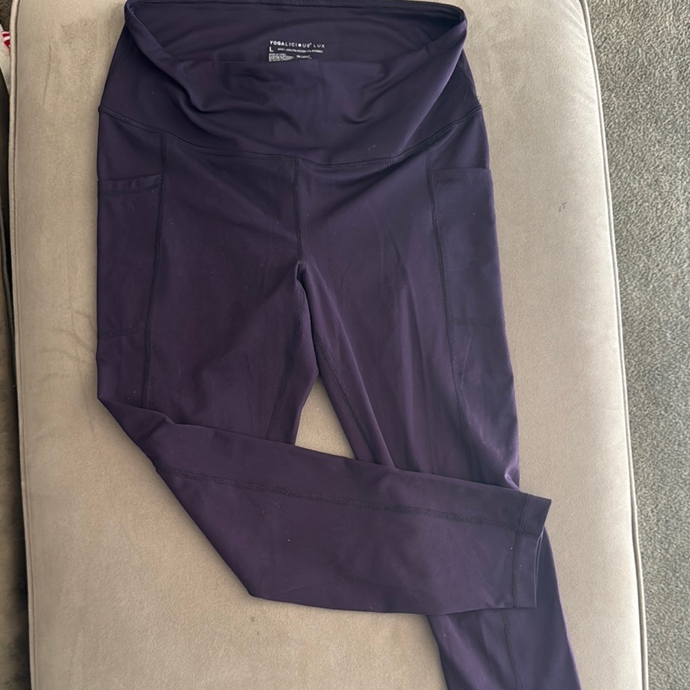 Yogalicious Purple Leggings Performance Wear